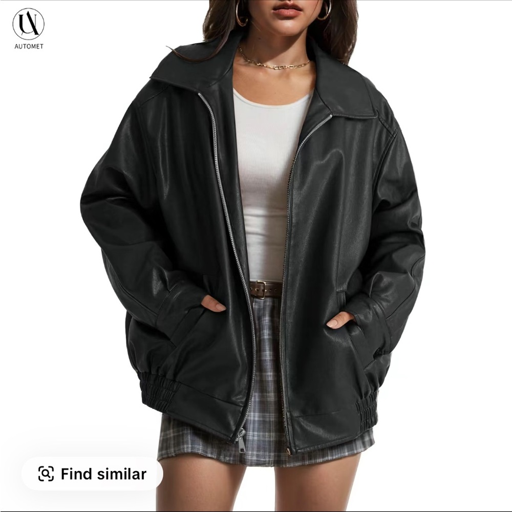 SOLD - Women's Black leather jacket